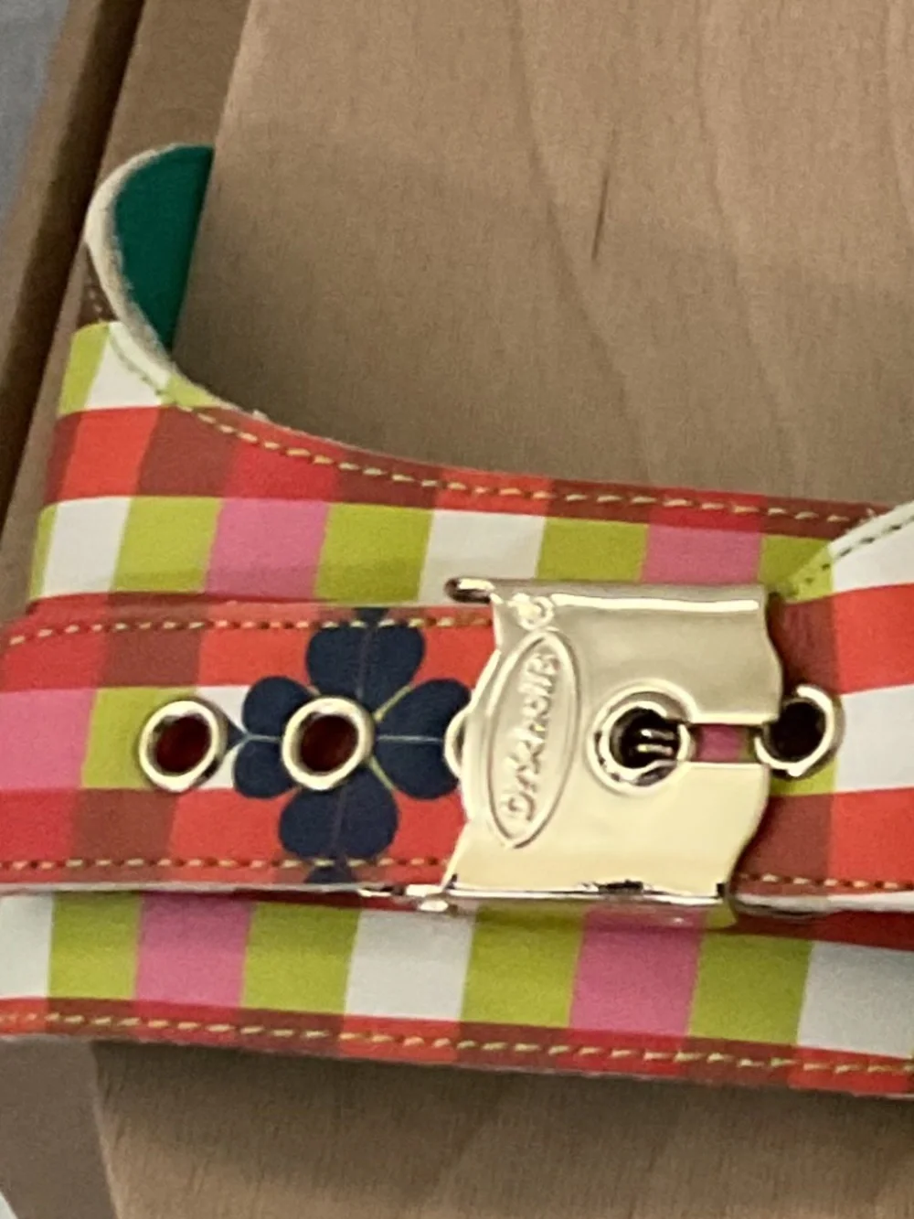 Dr. Scholl's sandals x Kate Spade are a collaboration between two iconic America